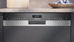 Preview: Siemens SN55ES12CE iQ500 Teilintegrierter Geschirrspüler, 60 cm breit, 14 Maßgedecke, aquaStop, HomeConnect, varioSpeed Plus, glassZone, emotionLight, gebürsteter Stahl
