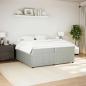 Preview: Boxspringbett mit Matratze Hellgrau 200x200 cm Samt
