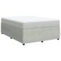 Preview: Boxspringbett mit Matratze Hellgrau 140x190 cm Samt