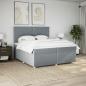 Preview: Boxspringbett mit Matratze Hellgrau 200x200 cm Stoff