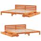 Preview: Massivholzbett ohne Matratze Wachsbraun 200x200 Kiefernholz