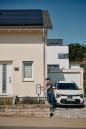 Preview: Hager XEV1K22T2S witty solar Wallbox, 1- und 3-phasig kompatibel, 22kW, Ladesteckdose Typ 2, RFID, weiß