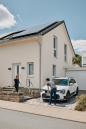 Preview: Hager XEV1K22T2S witty solar Wallbox, 1- und 3-phasig kompatibel, 22kW, Ladesteckdose Typ 2, RFID, weiß