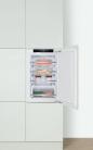 Preview: Amica EGSX 321 250 Einbau-Gefrierschrank, Nischenhöhe: 87 cm, 82 L, NoFrost, Festtürtechnik, Inverter Kompressor, weiß (1194251)