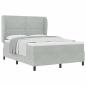 Preview: Boxspringbett mit Matratze Hellgrau 140x190 cm Samt