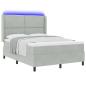 Preview: LED Boxspringbett mit Matratze Hellgrau 140x200 cm Samt
