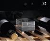 Preview: AEG AWUS020B5B 5000 Weintemperierschrank, 29,5 cm breit, 20 Standardweinflaschen, LED Beleuchtung, 6 Holzablagen, schwarz