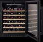 Preview: AEG AWUS052B5B 5000 Weintemperierschrank, 59,5 cm breit, 52 Standardweinflaschen, 6 Holzablagen, schwarz