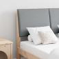 Preview: ARDEBO.de - Gepolstertes Kopfteil Hellgrau 135 cm Massives Kiefernholz
