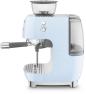 Preview: Smeg EGF03PBEU 50"s Style Siebträgermaschine, integrierter Kaffeemühle, 1650 W, 20 bar Brühdruck, 15 bar Dampfdruck, 4 Brühfunktionen, Pastellblau