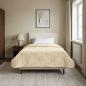 Preview: ARDEBO.de - Winterbettdecke 155 x 200 cm Winter Creme Atmungsaktiv