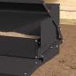 Preview: Hühnertretfeeder Schwarz 50 x 40 x 29 cm 2 kg