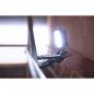 Preview: Klemmbarer LED Arbeitsstrahler 1050 MA (Akku LED Arbeitsleuchte 10W, 950lm, IP65, 12h Leuchtdauer, Engineered in Germany)
