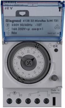 ARDEBO.de Legrand MicroRex T31 Su/Wi Tagesschaltuhr, 230V, analog, 1 Kanal, IP20 (412823)