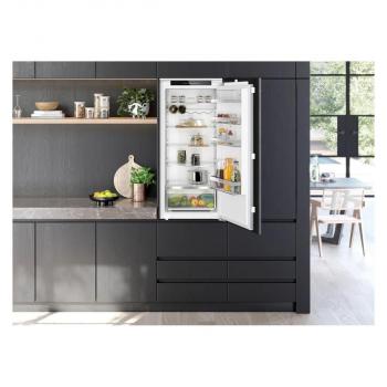 Siemens KI41RADD1 iQ500 Einbaukühlschrank, Nischenhöhe 122,5 cm, 204 L, Flachscharnier, Super Cooling, hyperFresh, weiß