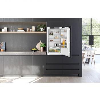 Siemens KI31RADD1 iQ500 Einbaukühlschrank, Nischenhöhe 102,5 cm, 165 L, Flachscharnier, SoftClosing, Super Cooling, hyperFresh, weiß