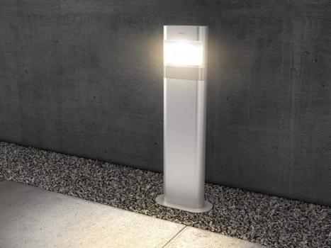 Theben theLeda D B plus S AL LED-Leuchte Poller-Leuchte (lang) Bodenmontage 8,5 Watt, aluminium, Spot, 3000 K, warmweiß, Bewegungsmelder, Steckdose 1020907