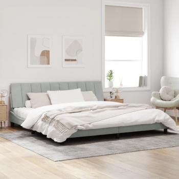 Bettgestell ohne Matratze Hellgrau 200x200 cm Samt