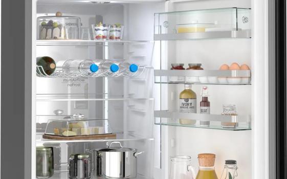 Siemens KG39NSBBF iQ700 Stand Kühl-Gefrierkombination, 60cm breit, 363 L, noFrost, dimLight, HomeConnect, schwarz