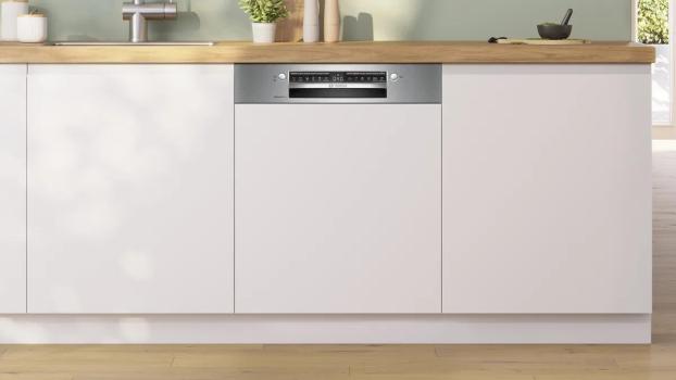 Bosch SMI4ETS08E Serie 4 Teilintegrierter Geschirrspüler, 60 cm breit, 13 Maßgedecke, AquaStop, Kindersicherung, HomeConnect, Gebürsteter Stahl