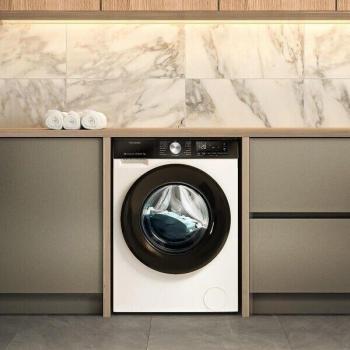Hisense WF3S9043BW3 9kg Frontlader Waschmaschine, 60 cm breit, 1400 U/Min, 14 Programme, WLAN, Kindersicherung, Nachlegefunktion, weiß