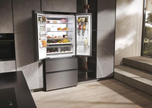 Haier HFR7819ENGC Stand Side-by-Side Kombination French Door, 83 cm breit, 504 L, NoFrost, Humidity Zone, Urlaubsfunktion, iconic glass Edelstahl
