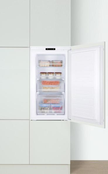 Amica EGS 16173-1 Einbau-Gefrierschrank, Nischenhöhe: 88 cm, 100 L, Schlepptür-Technik, 4 Gefrierschubladen, elektronische Steuerung, Tür-Offen-Alarm, Supergefrierfunktion, Inverter Kompressor, weiß (1195104)