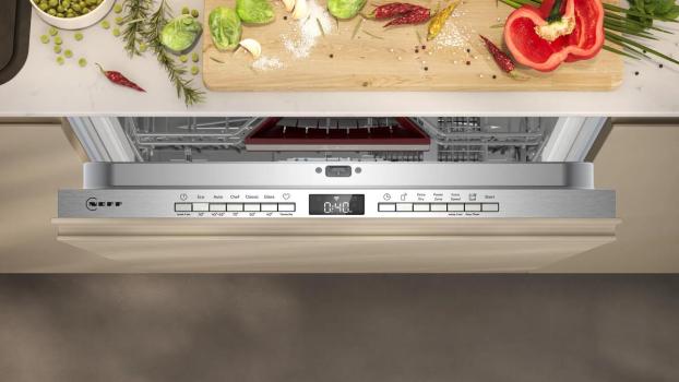 Neff S155EAX16E N50 Vollintegrierter Geschirrspüler, 60 cm breit, 13 Maßgedecke, AquaStop, HomeConnect, InfoLight Rot, Open Dry