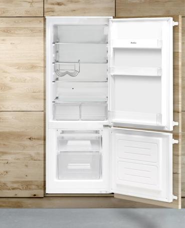 Amica EKGCS 386 900 Einbau-Kühl-/Gefrierkombination, Nischenhöhe: 145 cm, 212 L, Schlepptür-Technik, elektronische Steuerung, Tür-Offen-Alarm, Inverter Kompressor, weiß (1195033)