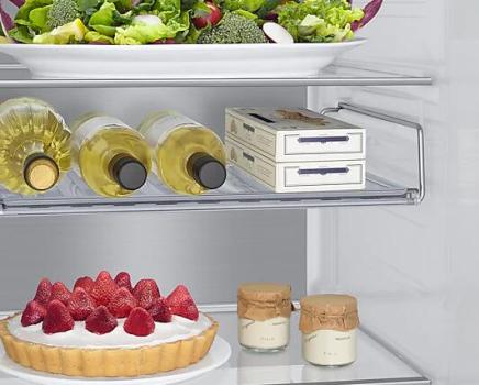 Samsung RS6GA854CSL/EG Side-by-Side Kombination, 91,2 cm breit, 635L, NoFrost+, Wassertank, Wasserspender, Eiswürfel, Crushed Ice, Twin Cooling, Edelstahloptik