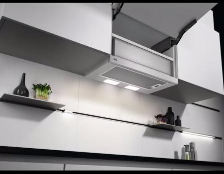 AEG DPS362AS EEK: C Extractor 3000 Flachschirmhaube, 60 cm breit, 330 m³/h, LED-Beleuchtung, Drucktasten, Abluft- und Umluftbetrieb, grau