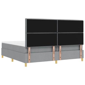 Boxspringbett mit Matratze Hellgrau 200x200 cm Stoff
