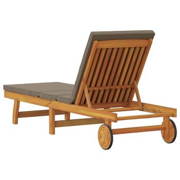 Sonnenliege mit Rädern und Kissen in Taupe aus Massivholz