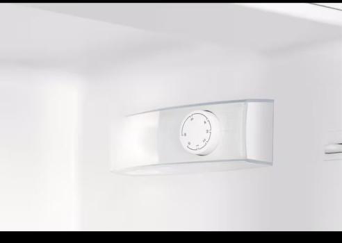 AEG OSK5O882DS Einbaukühlschrank, Nischenhöhe 88 cm, 142 L, Schlepptürtechnik