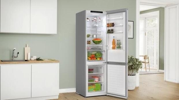 Bosch KGN392LAG Serie 4 Stand Kühl-Gefrierkombination, 60 cm breit, 363 L, Total No Frost, Individuelle Temperaturregelung, Super Kühlen, Metall-Optik