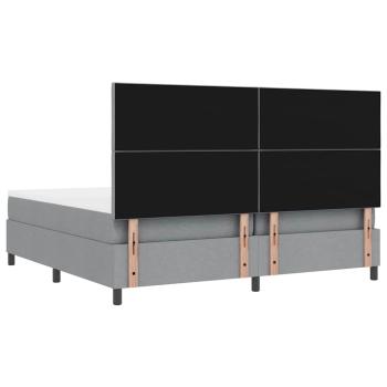 Boxspringbett mit Matratze Hellgrau 200x200 cm Stoff