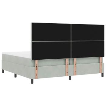 Boxspringbett mit Matratze Hellgrau 200x200 cm Samt