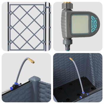 Gartenpflanzen mit Bewässerungssystem Hellgrau