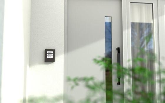 M-E KTF 3 A Klingeltaster, beleuchtet 3-Familienhaus, Kunststoff, Aufputz, Anthrazit (41427)