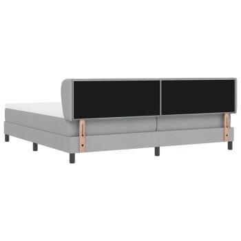 Boxspringbett mit Matratze Hellgrau 200x200 cm Stoff