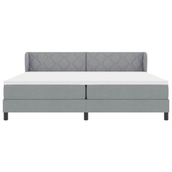 Boxspringbett mit Matratze Hellgrau 200x200 cm Stoff
