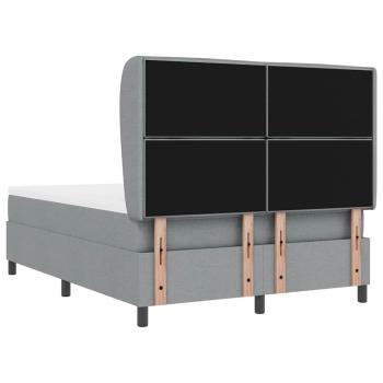 Boxspringbett mit Matratze Hellgrau 140x200 cm Stoff