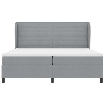 Boxspringbett mit Matratze Hellgrau 200x200 cm Stoff