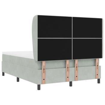 Boxspringbett mit Matratze Hellgrau 140x200 cm Samt