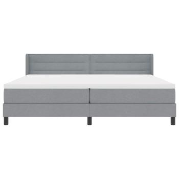 Boxspringbett mit Matratze Hellgrau 200x200 cm Stoff
