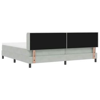 Boxspringbett mit Matratze Hellgrau 200x200 cm Samt