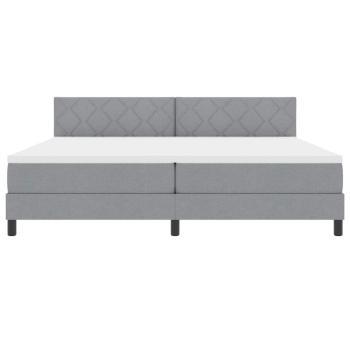 LED Boxspringbett mit Matratze Hellgrau 200x200 cm Stoff