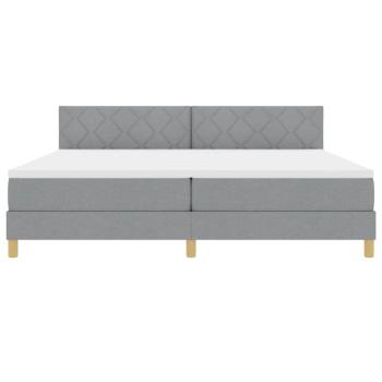 Boxspringbett mit Matratze & LED Hellgrau 200x200 cm Stoff