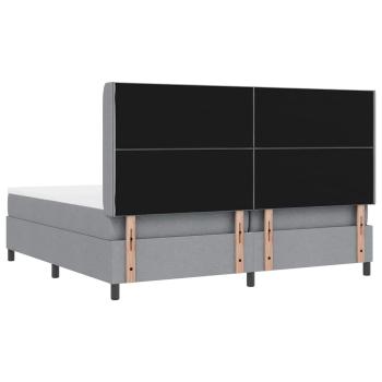 LED Boxspringbett mit Matratze Hellgrau 200x200 cm Stoff