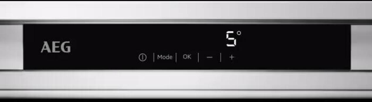 AEG SFE814D9ZC Einbaukühlschrank mit Gefrierfach, Nischenhöhe 140 cm, 187 L, Festtürtechnik, 360°Cooling, Coolmatic